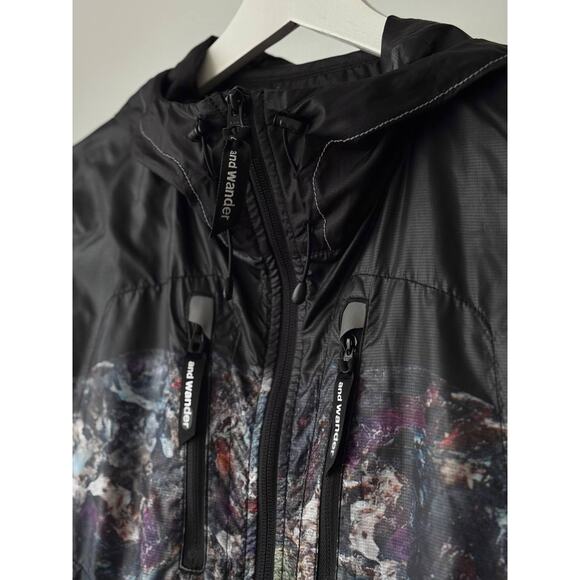 And Wander Technical Hooded Ripstop Jacket Abstract Print - Picture 3 of 11